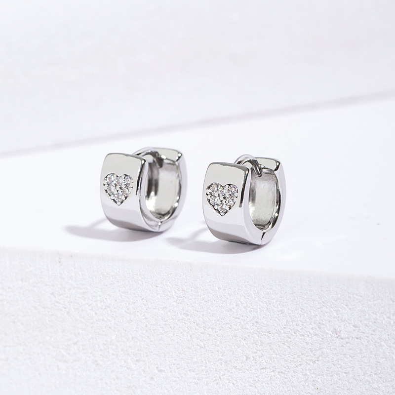 13g Weight Copper Ear Needle Material Zircon Inlay Material Earrings Classification 1 Pair Quantity Daily Occasion Copper Material Heart Shape Pattern Women's Gender Polished Finish Plating Design Lady Style 1 Pair Lady Heart Shape Plating Copper Zircon Earrings 3
