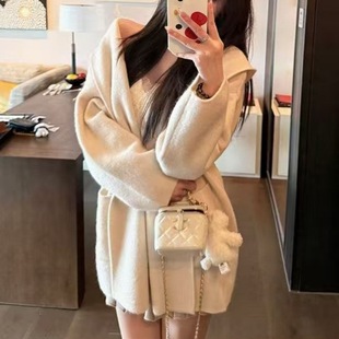 㼑��Lᘿ�ë���_��Ů2025�ﶬ�¿��Bñ���L���aܛŴᘿ�����Ů