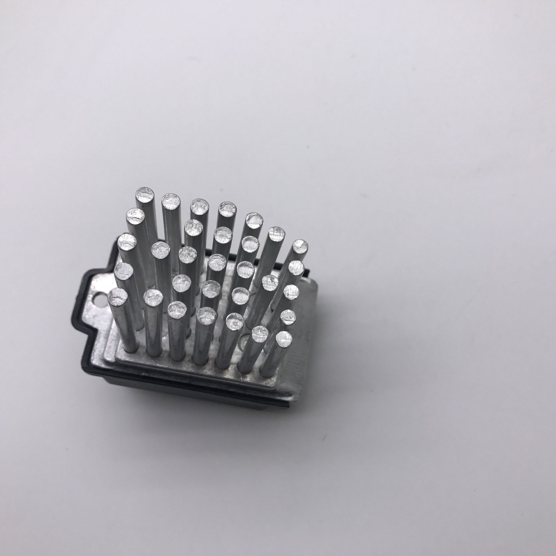 Adecuado para Audi A6 C5 resistencia del calentador resistencia del ventilador controlador 4B 0 820 521