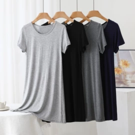 女式T恤;休闲裤;连衣裙