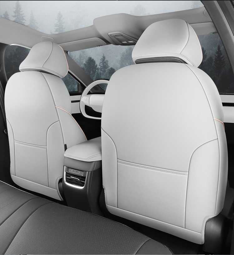 Xpeng MONAM03 car-specific seat cushion, perforated and breathable leather style, all-season full-coverage car seat cover, 26