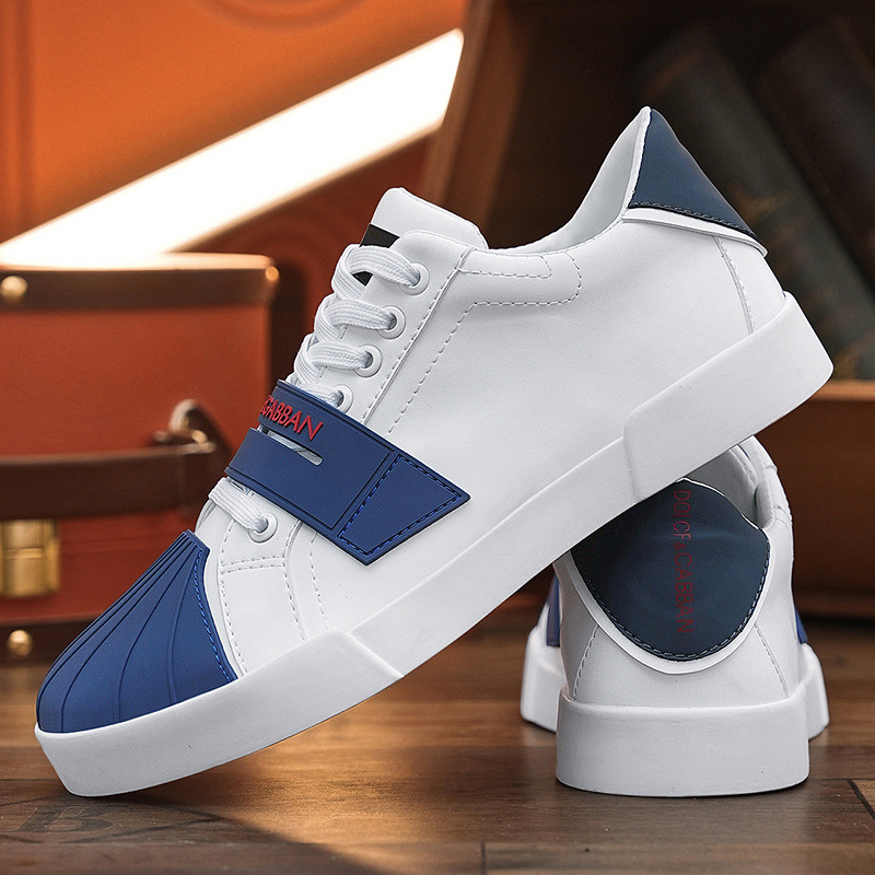 2025 verano nuevos zapatos casuales para hombres zapatos de skate de altura baja tendencia zapatos blancos coreanos cuatro estaciones zapatos de skate para estudiantes hombres
