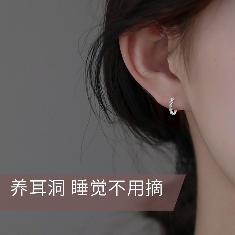 愛心耳扣女簡約鋯石心形耳環輕奢氣質小眾設計圈圈耳圈睡覺不用摘