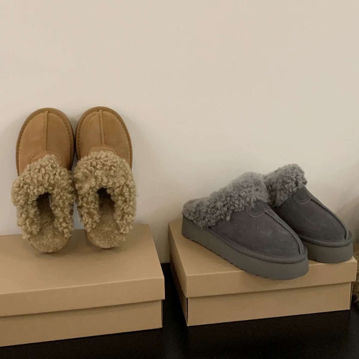 Fleece keep warm winter slippers, genuine leather
