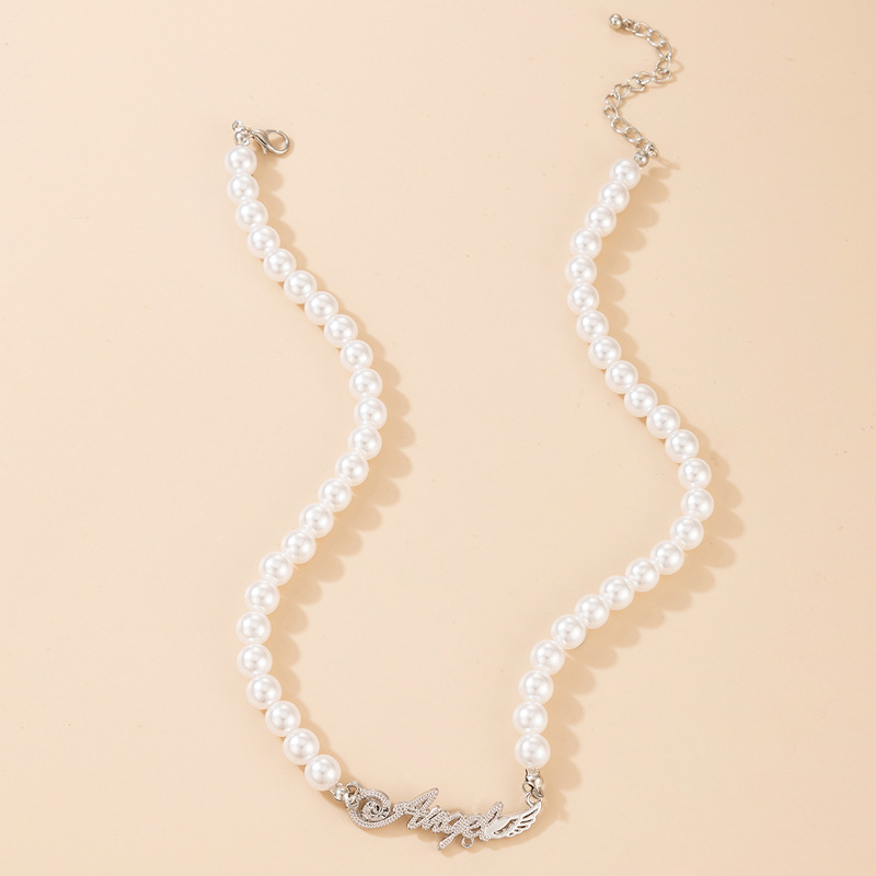 Mode Buchstabe Wings Perle Geometrische Unregelmige Perlen Einschichtige Halskettepicture2