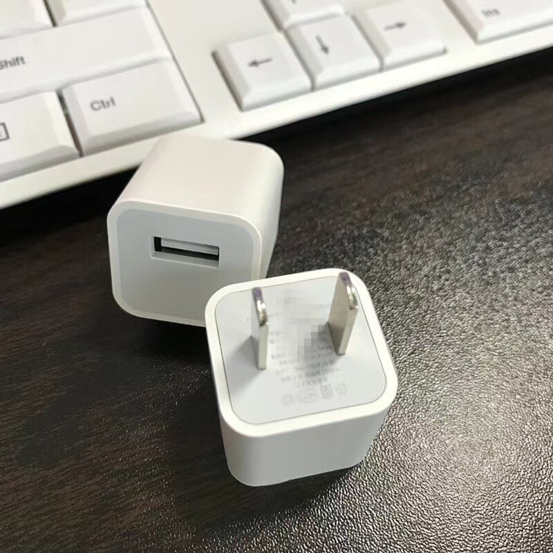 5v1A mobile phone tablet charging head charger USB fast charging head small green point single USB fast charging