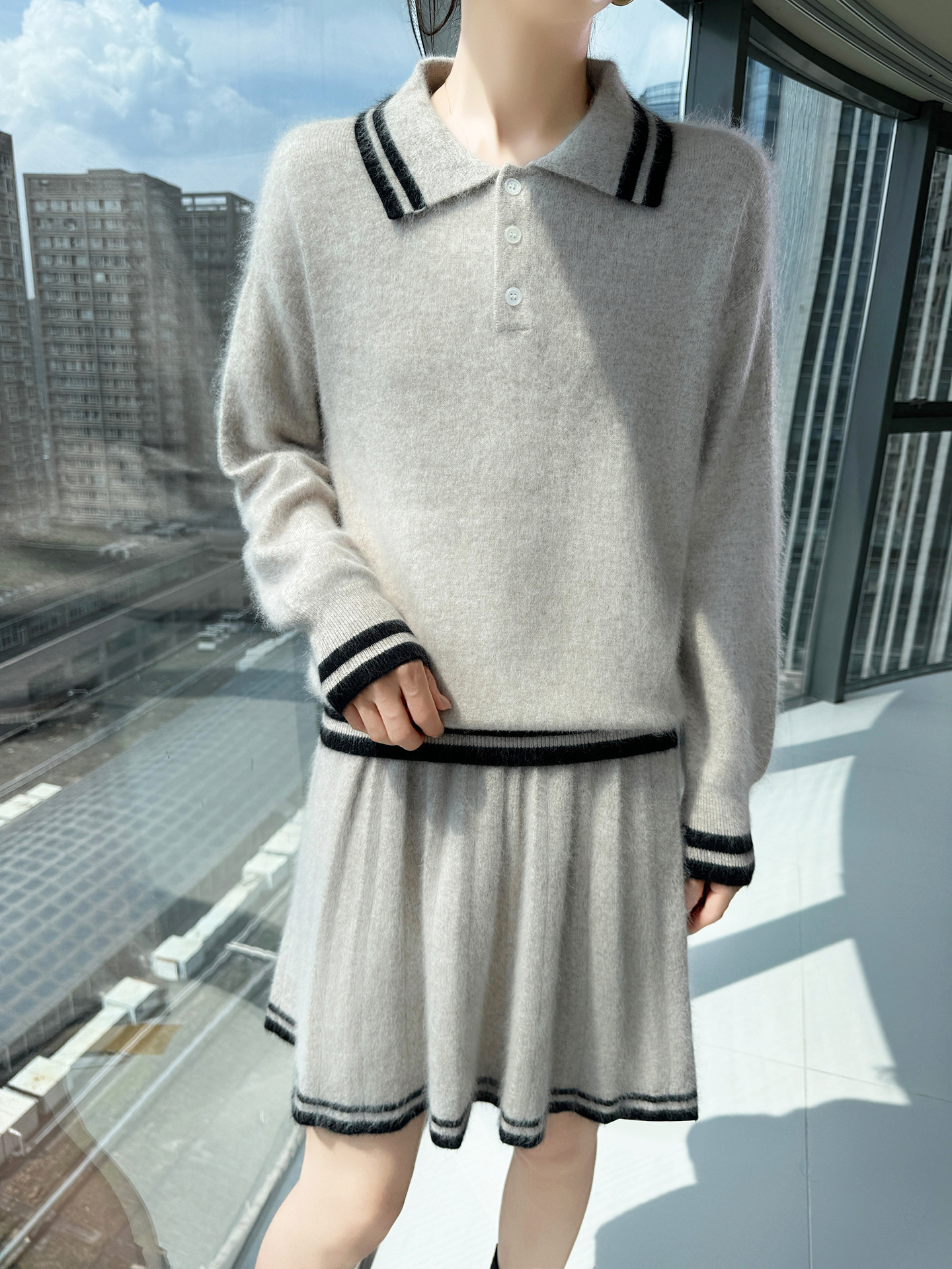 Women's two-piece suit, high-waisted skirt, autumn/winter Korean style, half skirt, sweater pullover, head-neck knitwear, preppy style, cross-border, black.