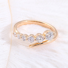 �r�����A18K�S��ɫĪɣʯ�䳬��͸DɫVVS1Īɣ�� �´��Y��