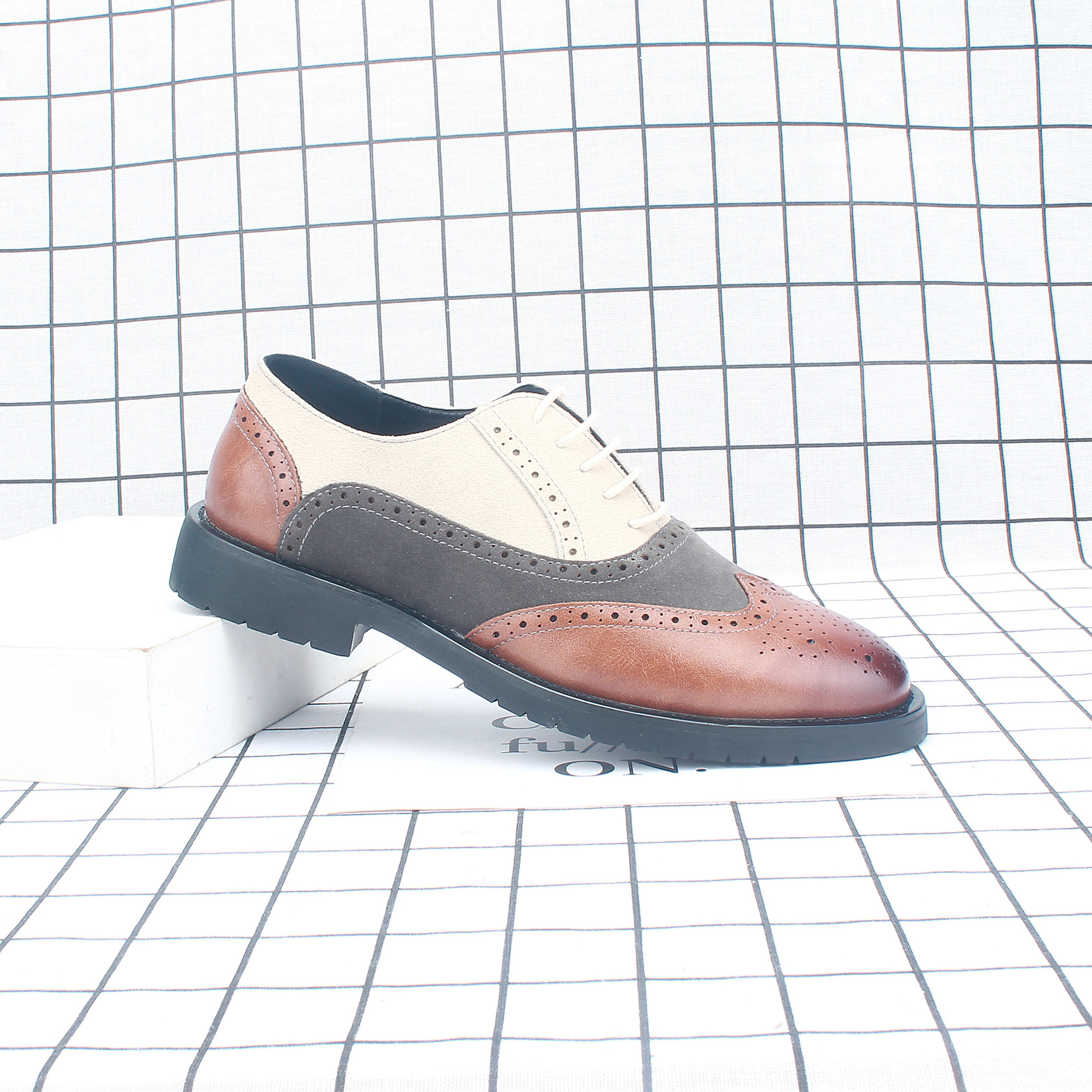 �����ƤЬ����Ь��������͸����ʿ��ЬӢ��������װ�����Ь1113