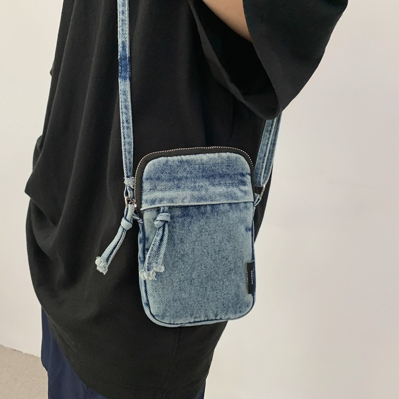 2024 nuevo bolso de mensajero ligero de un solo hombro bolso pequeño portátil de mezclilla tendencia de moda mini bolso de hombro para teléfono móvil