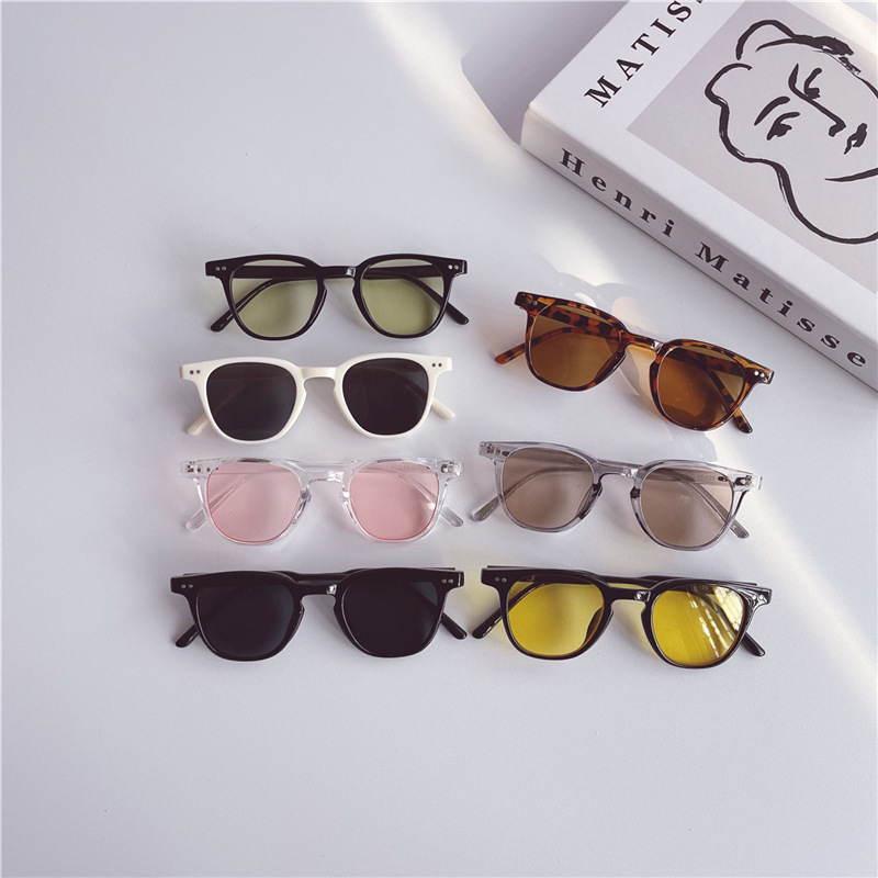 Ins Korea-style children's sunglasses for boys and girls, suitable for spring and summer outings, stylish and sun-shading personalized glasses
