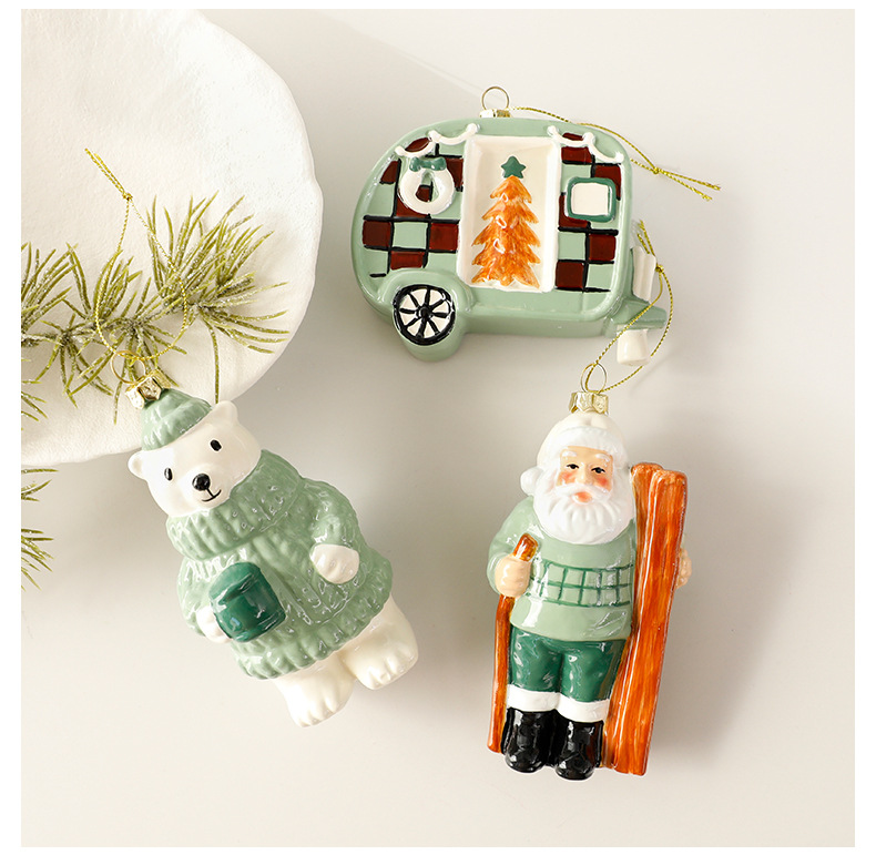 Christmas Ornaments Bulk Set – Santa, Nutcracker, Houses & More (24-Piece Assorted Decorations, Shatterproof Plastic, European-Style Holiday Decor)_voghion.com