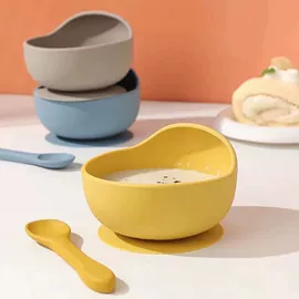 蛋糕模;喂养餐具;冰格