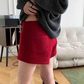 纯欲风辣妹高腰洋气字红色短裤女秋冬季包臀休闲阔腿热裤靴裤子