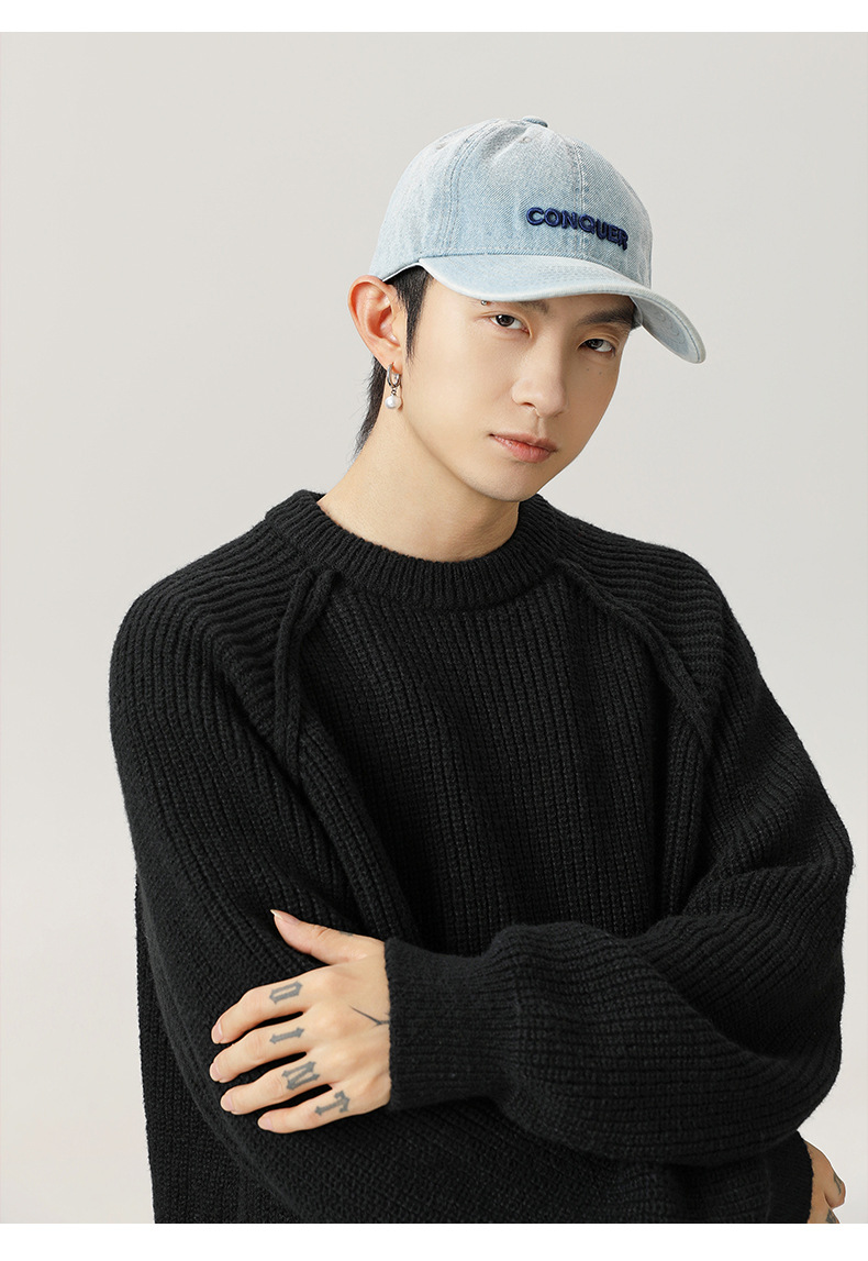 Monochrome 3d Shoulder Texture Men's Round Neck Knitted Sweater_voghion.com