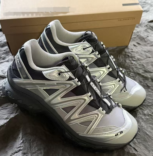 Silver gradient (sneaker size)