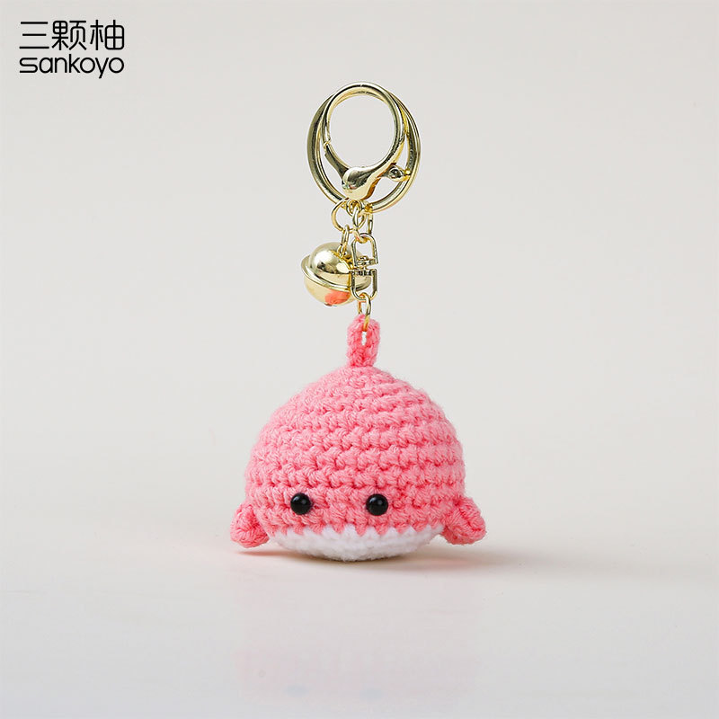 クリエイティブウールかぎ針編みクジラキーホルダーかわいい漫画小さな新鮮なキーホルダーカップルバッグぬいぐるみペンダント|undefined