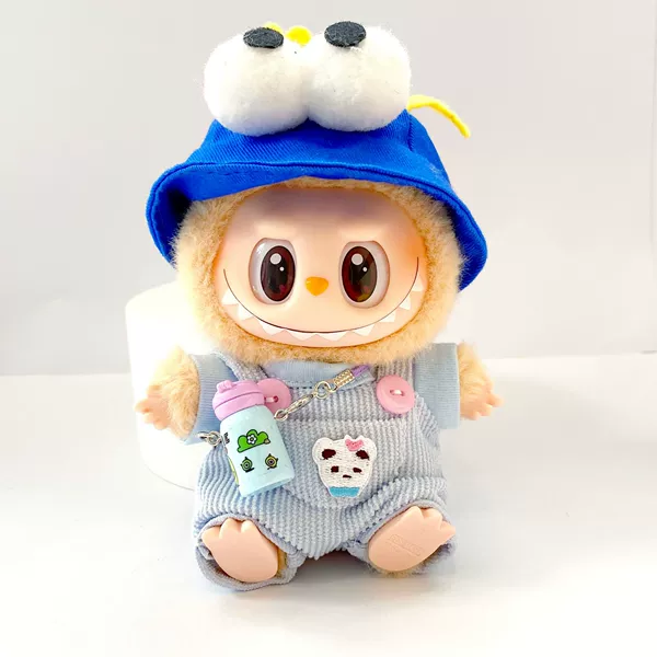 Light blue overalls + hat + water bottle