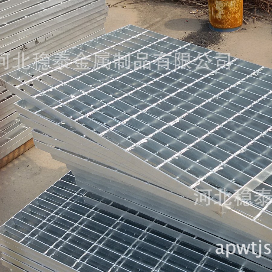 专业生产G405/30/100W热镀锌格栅板、钢格板、沟盖板