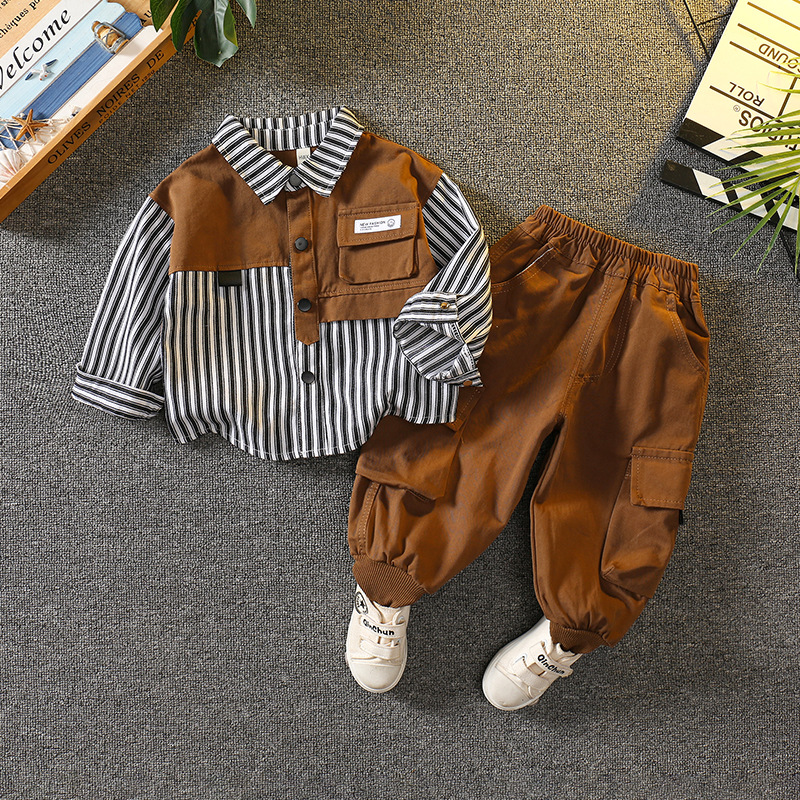 6096 traje de suéter a rayas para niños 2025 primavera y otoño nuevo estilo ropa de celebridades de Internet para niños ropa de otoño para bebés de dos piezas de moda