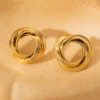 Three-ring entangled stud earrings