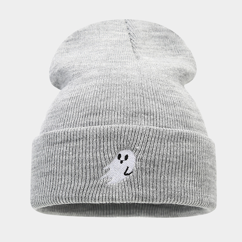 Amazon Venta caliente fantasma bordado Halloween hombres y mujeres sombrero de punto Otoño e Invierno moda de la calle sombrero frío moda caliente