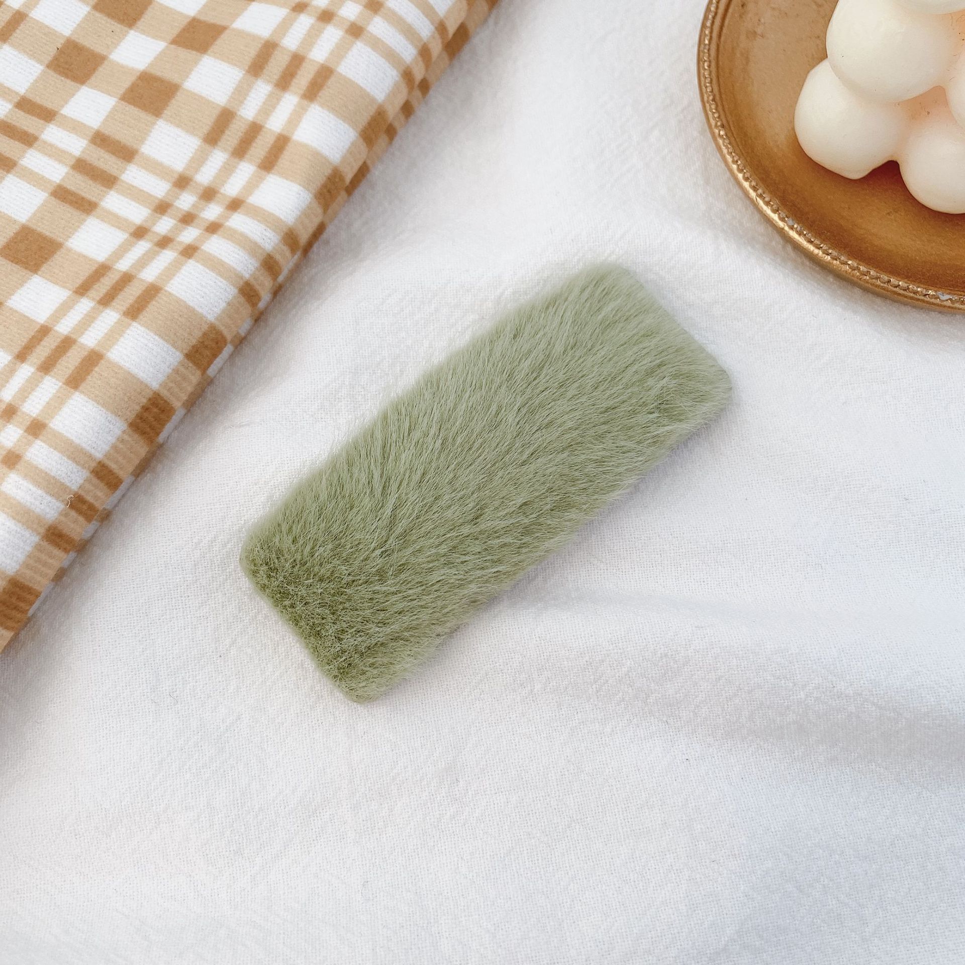 Horquilla peluda de las mujeres sombreros de estilo coreano lindo tejido de horquilla de pato amarillo flequillos clip pequeño lado otoño e invierno accesorios para el cabello mujeres