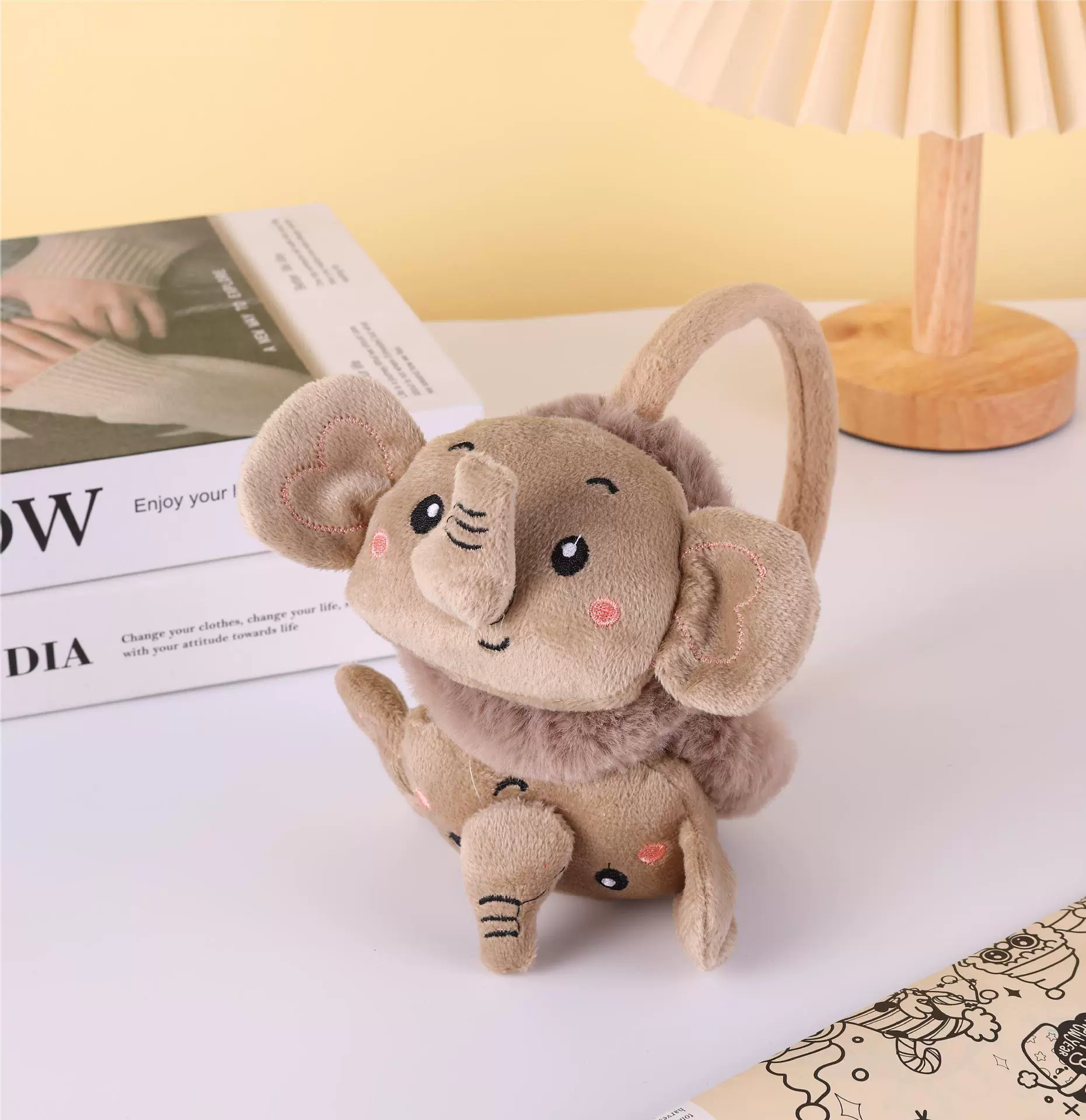 Утепляющие многоцветные мультфильм наушники