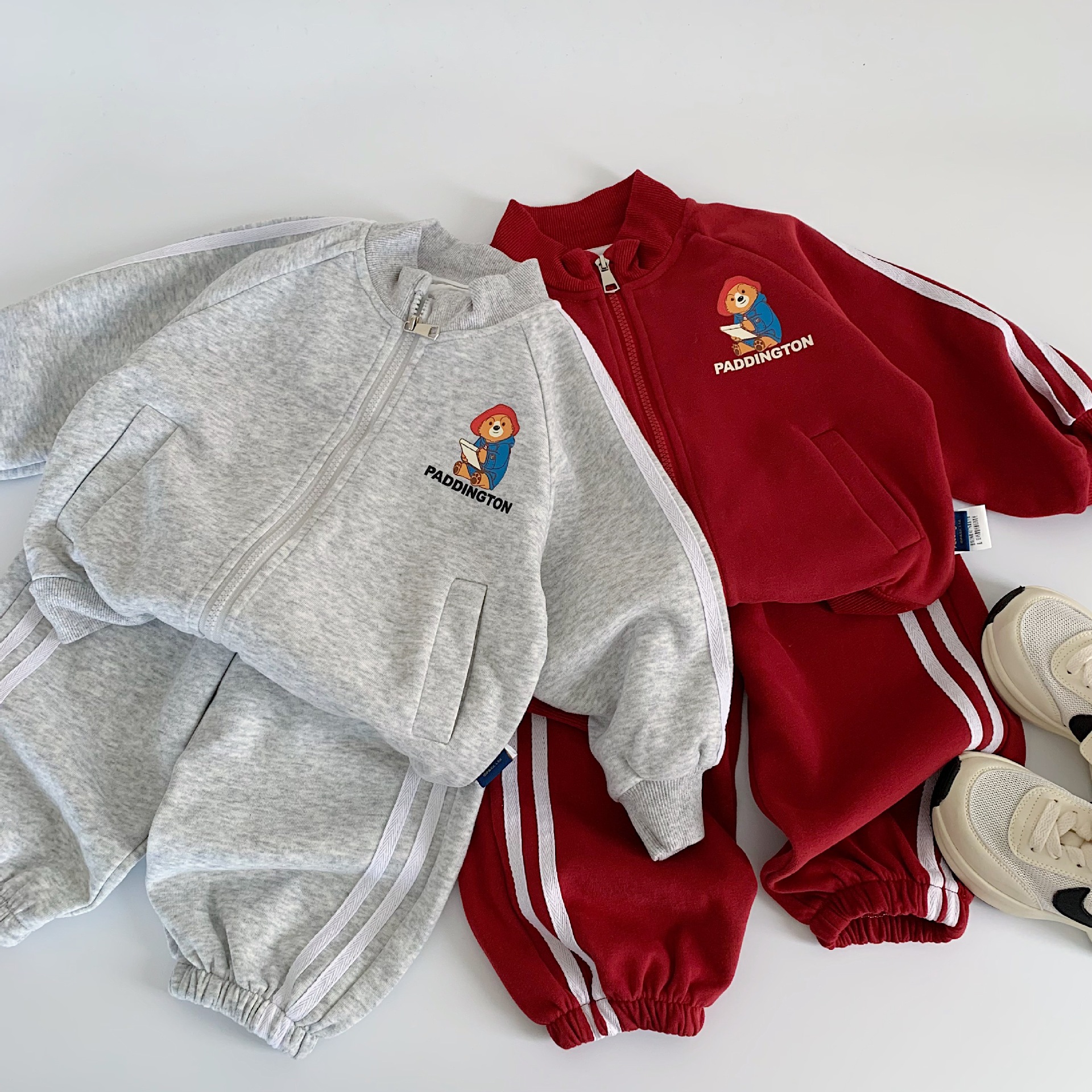 Mei Bao conjunto infantil 2025 primavera y otoño estilo coreano de dibujos animados para bebés hembra y hembra, oso Paddington dos piezas de ropa interior para niños