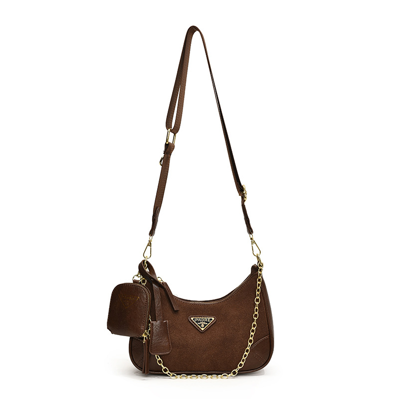 Bolso de cuero suave retro nuevo estilo transfronterizo para mujer 2024 nuevo bolso de media luna esmerilado cadena de sentido premium mensajero de un solo hombro