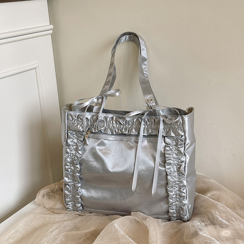 High-value 2025 new fashionable versatile anime-style girls' cute ribbon bow transparent badge pain bag