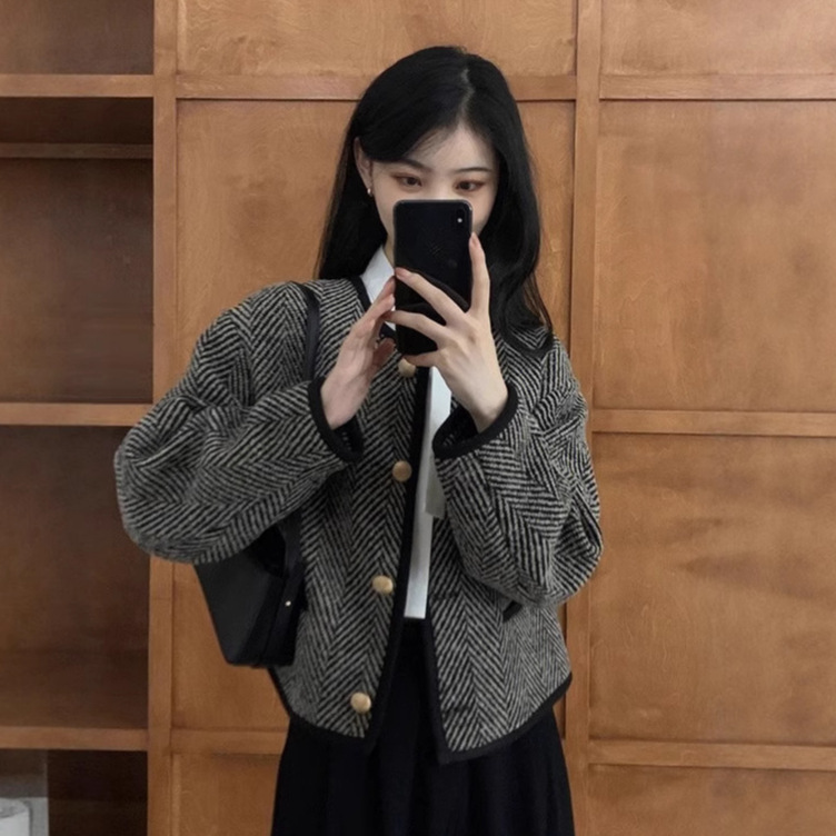 法式复古小香风外套女秋冬季2025新款高级感条纹短款夹克开衫上衣|undefined