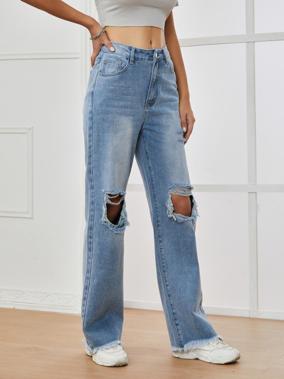 Wide Leg Design of Jeans