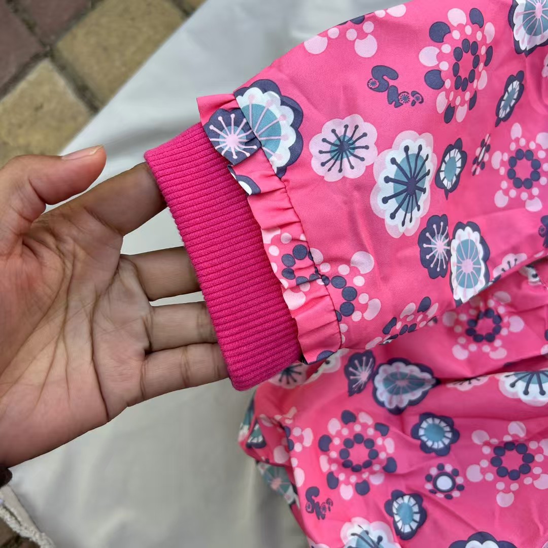 Comercio exterior marca de ropa infantil 25 nuevas chaquetas de niñas pequeñas y medianas chaquetas