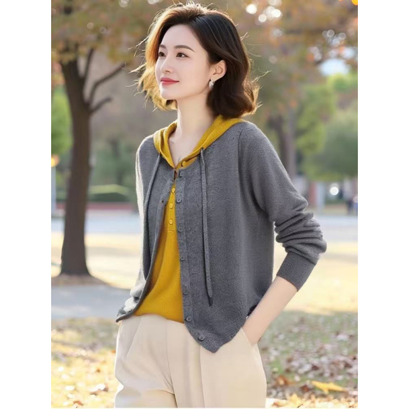 Hong 5081 Fake Two-Piece Large Size Hooded Style Outer Jacket Thickeneded Loose Sweater Fashionable Sweatshirt Knitted Cardigan