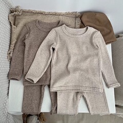 子供の秋と冬の森スタイルアースカラーピットストリップホーム服セット春スタイル韓国スタイル無地パジャマ男の子と女の子用