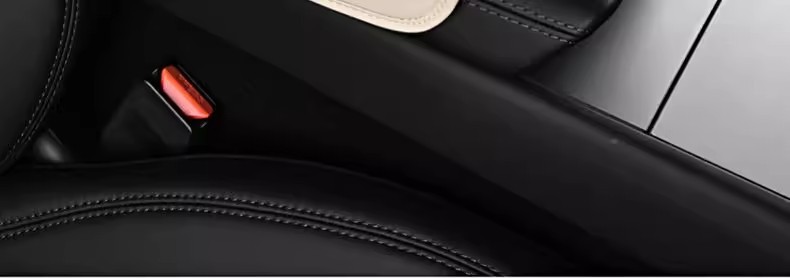 New Classy Car Armrest Box Booster Pad Protective Cover Multifunctional Practical Leather Storage Box Car Tissue Box