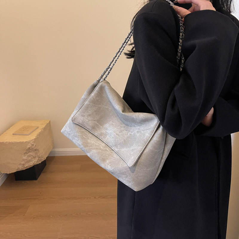 2023 Nieuwe Hot Selling Hoge Capaciteit Vrouwen Tas Geavanceerde Gevoel Draagtas Veelzijdige Een Schouder Crossbody Keten Tas_voghion.com