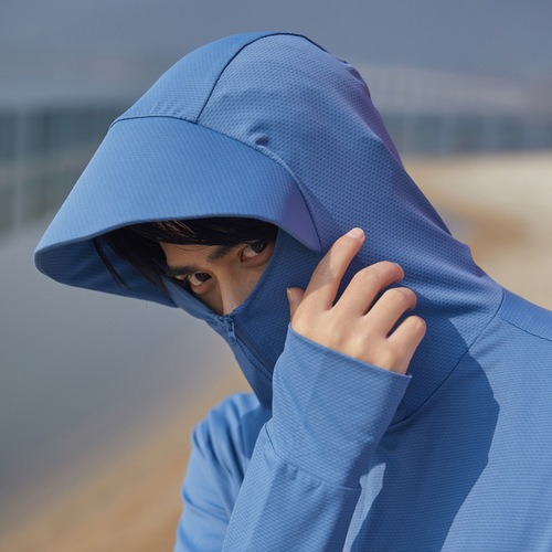 Unisex Couple's Hooded Sun Protection Jacket – Ultra-Thin, Breathable, Lightweight Outdoor Sun Shirt & Fishing Sunwear – Skin-Friendly Fabric