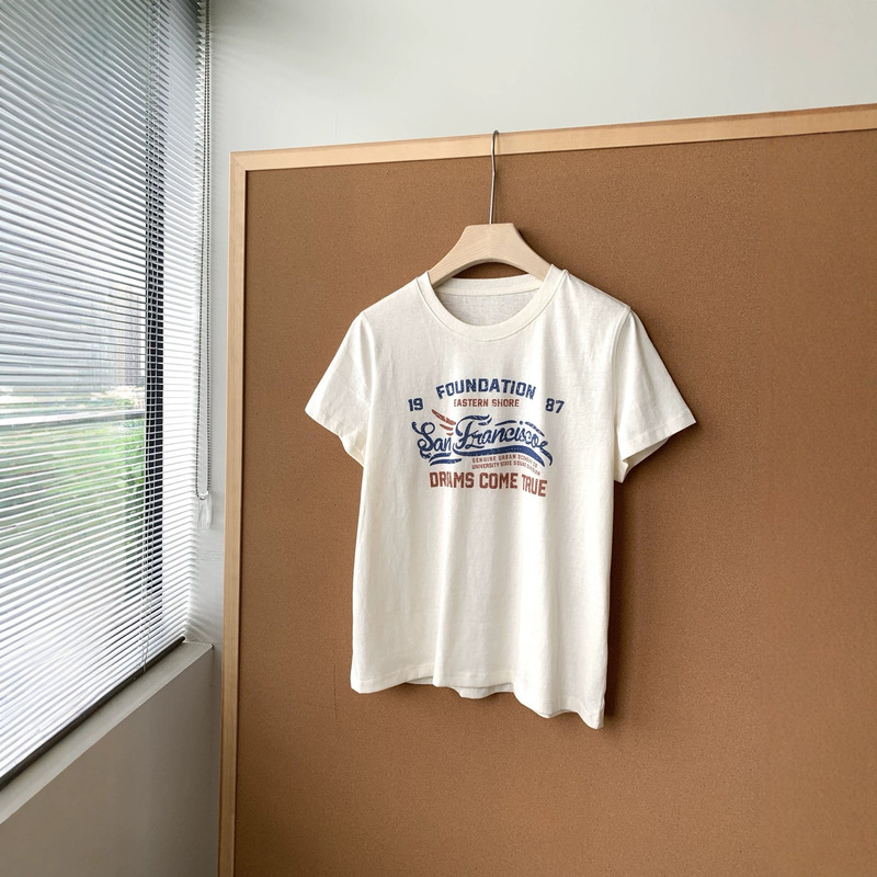 American-style casual letter-printed summer short-sleeve T-shirt for women, loose, thin, breathable top American-style casual letter-printed summer short-sleeve T-shirt for women, loose, thin, breathable top