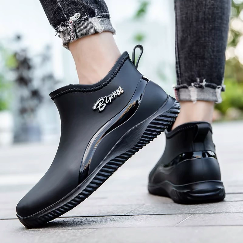 Мужская дождевая обувь осенняя кухня шеф-повар работы по страхованию труда Специальная рыболовная нескользящая водонепроницаемая площадка черная обувь резиновая водная обувь