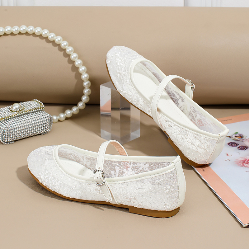 Hot-Selling Chinese-Style Mary Jane Shoes with Lace Mesh Hollow Design, Hanfu Shoes, Shallow Flat Casual Princess Shoes for Girls and Toddlers