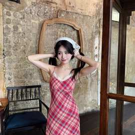 网纱+内里双层 复古红色格纹连衣裙女V领蕾丝拼接网纱吊带裙长裙