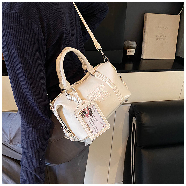 Korean version hand-held bowling bag for women 2025 new retro niche commuting pillow bag versatile single-shoulder crossbody bag undefined