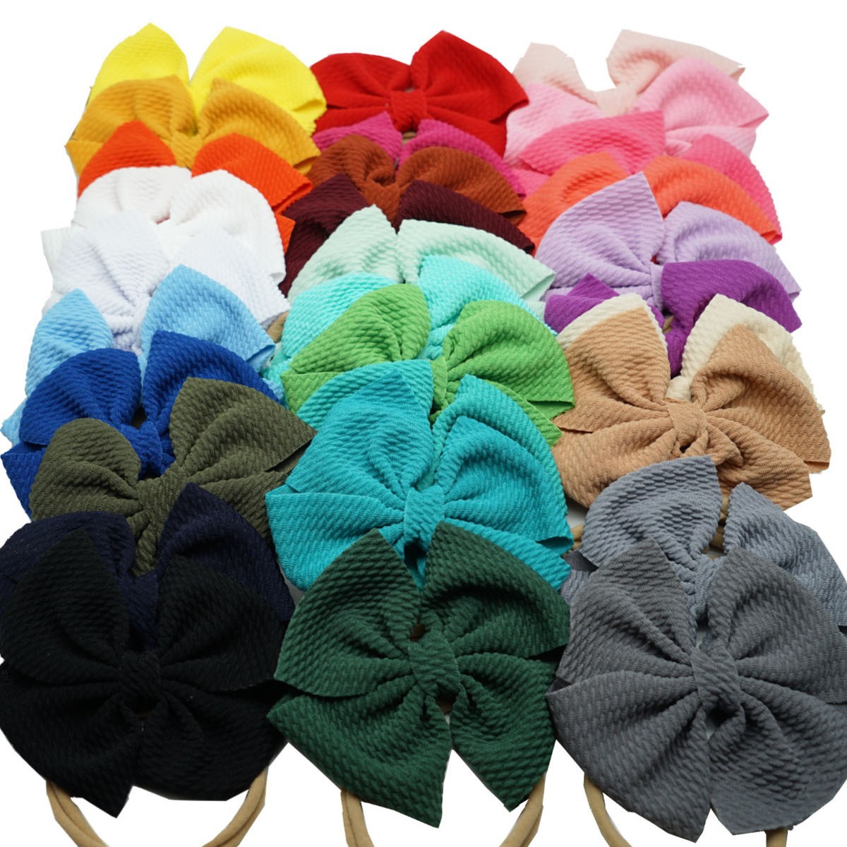 Children's hair accessory with bow