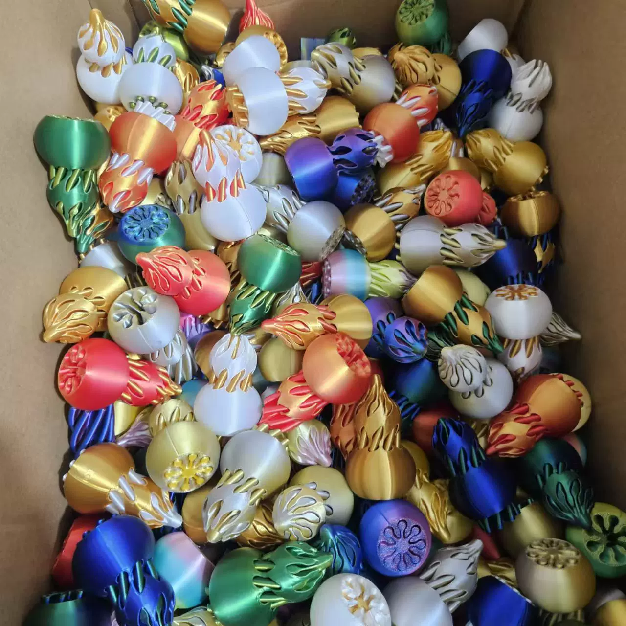 3d печатная тыква вращается спиральный конус конуса палец распаковать артефакт сетка красная игрушка столешница креативный