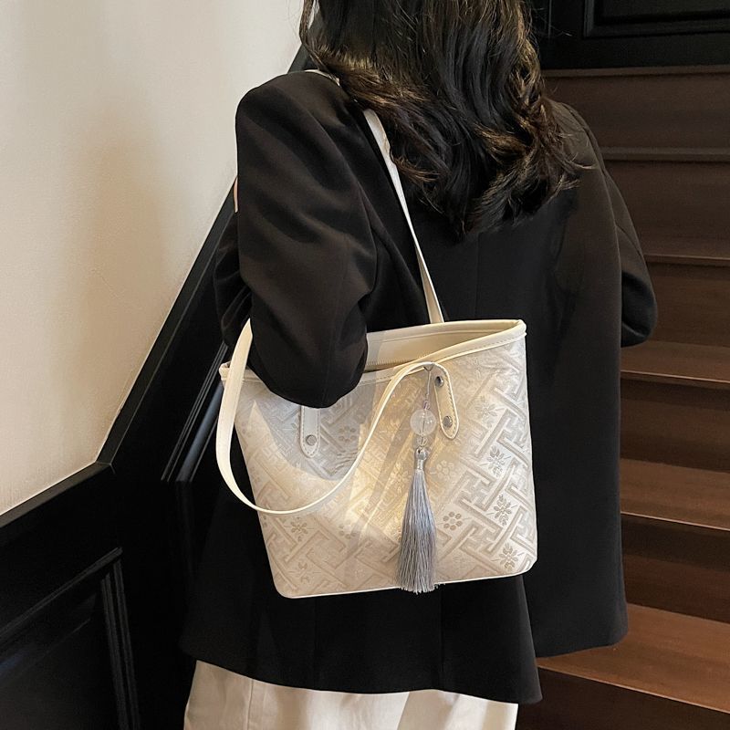 無形文化遺産チャンブロバッグ 2025 新しいエスニック大容量バッグ女性のための高価値多用途絶妙なショルダートートバッグ|undefined