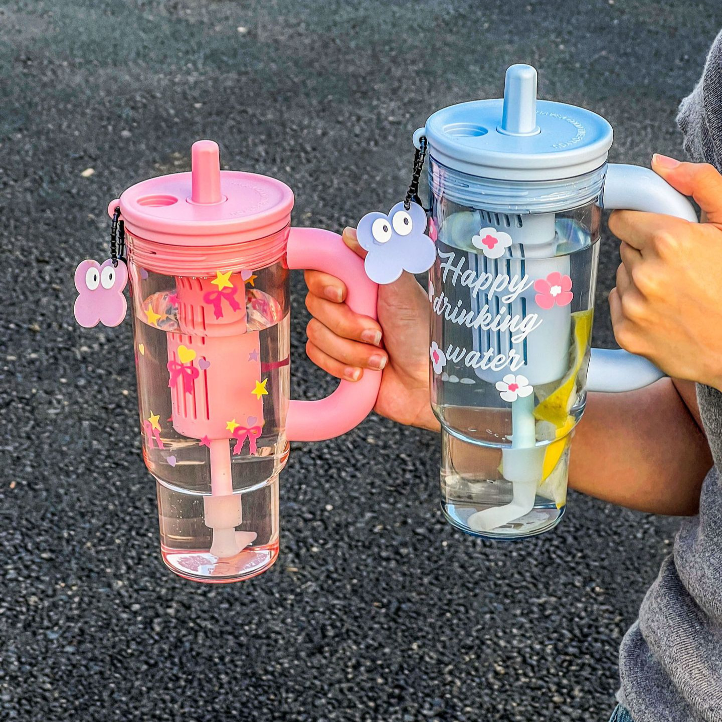 2025 new large ice cup summer large capacity handle tea cup student straw cup female good-looking plastic cup