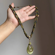 波西米亚民族风绿色缠绕项链小众设计感水滴吊坠颈链个性时尚颈饰