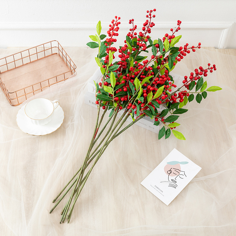Simulación de decoración navideña transfronteriza Hierba de pino Fruta roja Fruta de una sola rama Baya pequeña Flor de Nochevieja Flor de Navidad Fruta roja